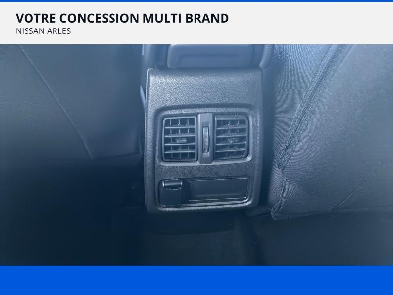 RENAULT Captur d’occasion à vendre à ARLES chez MAS AUTO (Photo 17)