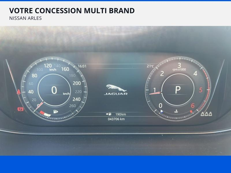 JAGUAR E-Pace d’occasion à vendre à ARLES chez MAS AUTO (Photo 18)